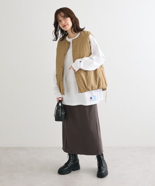 Green　Parks（グリーンパークス）の「サイドZIP中綿コクーンベスト（ベスト・レディース・ブラック/ボルドー/ベージュ・FREE）」の4枚目の写真