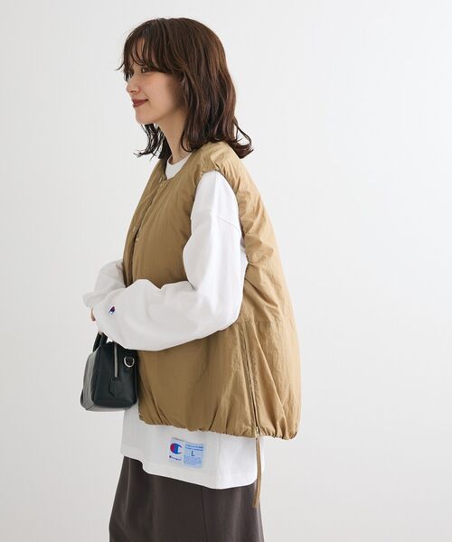 Green　Parks（グリーンパークス）の「サイドZIP中綿コクーンベスト（ベスト・レディース・ブラック/ボルドー/ベージュ・FREE）」の8枚目の写真