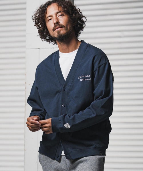 1minute 1second(ワンミニットワンセカンド)の「mcg3724-10oz loose fit cardigan with cursive embroidery カーディガン(1M25F320)(カーディガン/ボレロ・メンズ・アッシュ/ネイビー/ブラック・XL/L/M)」の10枚目の写真