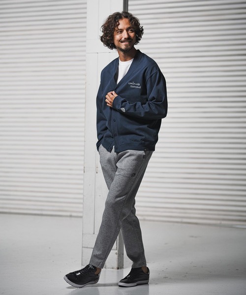 1minute 1second(ワンミニットワンセカンド)の「mcg3724-10oz loose fit cardigan with cursive embroidery カーディガン(1M25F320)(カーディガン/ボレロ・メンズ・アッシュ/ネイビー/ブラック・XL/L/M)」の14枚目の写真