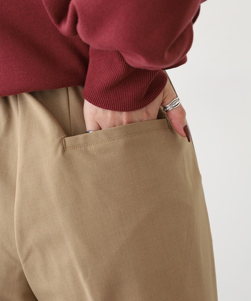 OMNES(オムネス)の「TRストレッチ タックパンツ(スラックス・レディース・ブラック/グレー/ベージュ・L/M)」の6枚目の写真