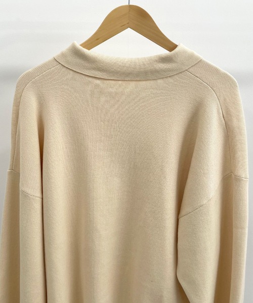 ABYS(アビス)の「【新色追加】襟付きポロカラーニットトップス(ニット/セーター・レディース・チャコールグレー/ネイビー/レッド/アイボリー/ライトグレー/イエロー・FREE)」の11枚目の写真