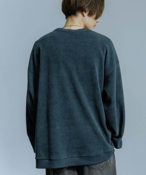 Crownor(クラウノアー)の「細畝 ヘンリーネック 長袖カットソー(Tシャツ/カットソー・メンズ・チャコール/ネイビー/グレイッシュベージュ/ワイン・MEDIUM/LARGE)」の5枚目の写真