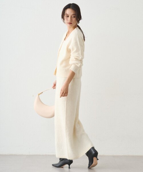 LOUNGEDRESS（ラウンジドレス）の「シャギーニットワンピース（ワンピース・レディース・グレー/オフホワイト/ブラウン・FREE）」の8枚目の写真