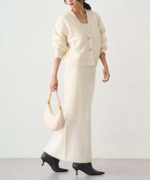 LOUNGEDRESS（ラウンジドレス）の「シャギーニットワンピース（ワンピース・レディース・グレー/オフホワイト/ブラウン・FREE）」の2枚目の写真