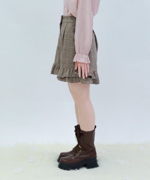 axes femme POETIQUE(アクシーズファムポエティック)の「リボン付き裾フリルショーパン(その他パンツ・レディース・ワイン/ブラウン/グレー・MEDIUM)」の5枚目の写真