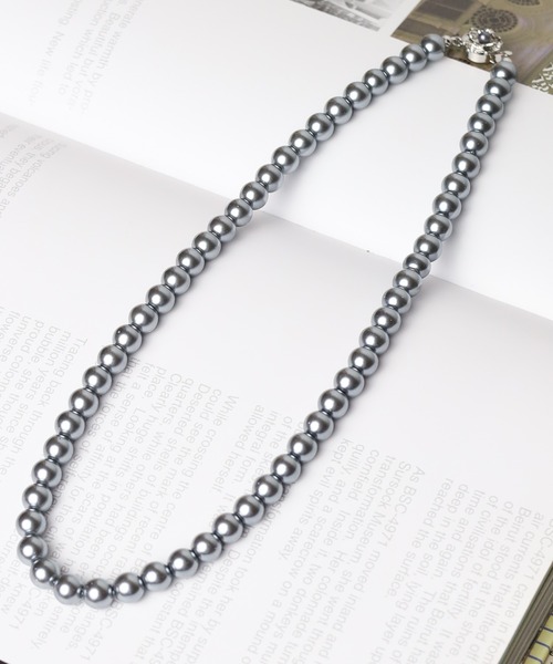 ARCHIVER(アーカイバ)の「【RES】8ミリガラスパールネックレス(ネックレス・レディース・ホワイト/グレー・LARGE/MEDIUM)」の12枚目の写真