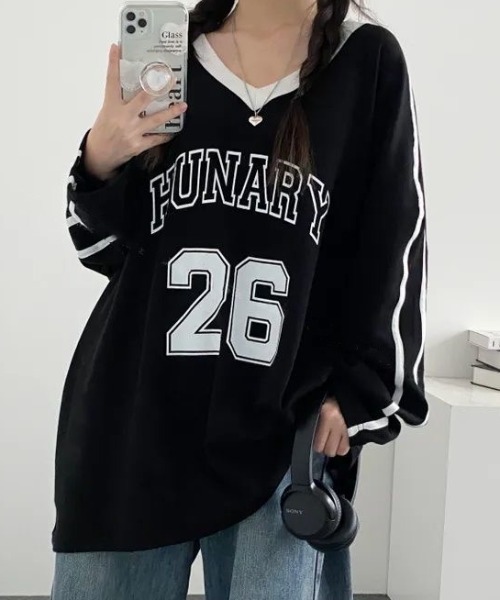 セール】【裏起毛】Vネックフロントプリントトレーナー（スウェット