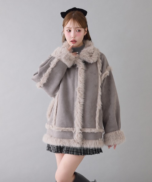 one after another NICE CLAUP(ワンアフターアナザーナイスクラップ)の「【今すぐお届け可能!】ムートンミドルコート(ムートンコート・レディース・グレー/オフホワイト/ブラック・FREE)」の21枚目の写真