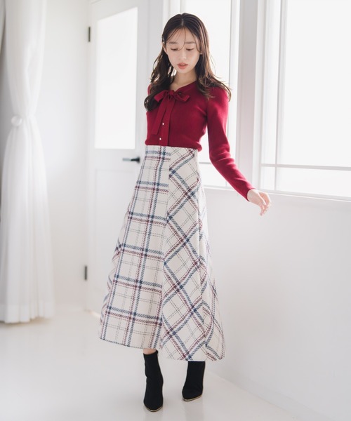 MISCH MASCH(ミッシュマッシュ)の「2025秋冬新作 ラメ配色ボウタイニット(ニット/セーター・レディース・ラベンダー/ホワイト/レッド/ブラック・フリ-)」の10枚目の写真