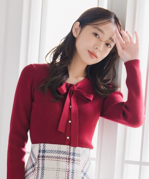 MISCH MASCH(ミッシュマッシュ)の「2025秋冬新作 ラメ配色ボウタイニット(ニット/セーター・レディース・ラベンダー/ホワイト/レッド/ブラック・フリ-)」の6枚目の写真