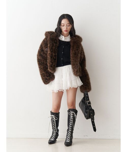 jouetie(ジュエティ)の「ドッキングレースフリルミニスカパン(その他パンツ・レディース・ブラック/オフホワイト・MEDIUM)」の11枚目の写真