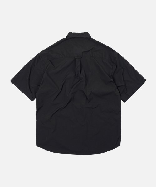FRIZMWORKS(フリズムワークス)の「OG POPLIN OVERSIZED SHIRT _ BLACK(シャツ/ブラウス・メンズ・その他・LARGE/X-LARGE/SMALL/MEDIUM)」の2枚目の写真