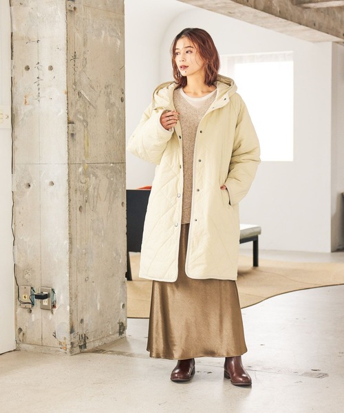 studio CLIP(スタディオクリップ)の「キルティングフードロングコート(ダウンジャケット/コート・レディース・モカ/ブラック/アイボリー・FREE)」の22枚目の写真