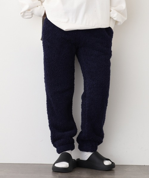 OMNES(オムネス)の「あったかふわシャギーパンツ(その他パンツ・レディース・ネイビー/チャコール・L/M)」の8枚目の写真