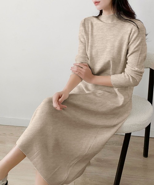ルネ　ベージュ ニット ハイネック Aラインワンピース セール】ハイネック ニットワンピース ロング丈 冬 長袖 秋冬 きれいめ