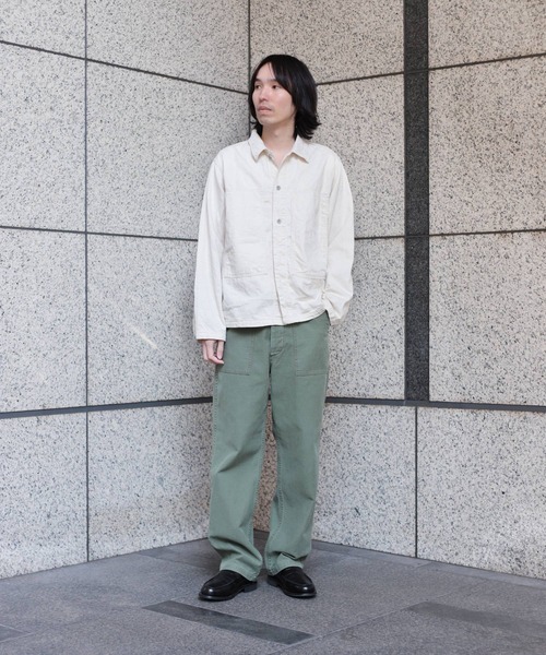SPELLBOUND（スペルバウンド）の「[SPELLBOUND / スペルバウンド] 8oz綿麻デニム ミリタリーシャツジャケット（デニムジャケット・メンズ・アイボリー・4/3/2）」の16枚目の写真