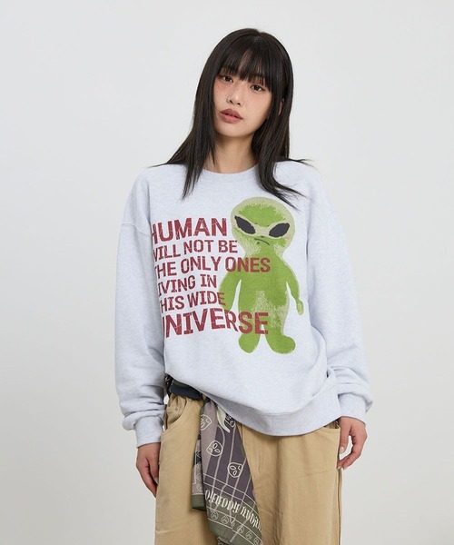 HOODHOOD(フッドフッド)の「【UNISEX】HOODHOOD/Ailen スローガンプルオーバー(Tシャツ/カットソー・レディース・ライトグレー/ブラック・LARGE/MEDIUM)」の6枚目の写真