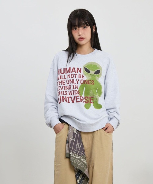 HOODHOOD(フッドフッド)の「【UNISEX】HOODHOOD/Ailen スローガンプルオーバー(Tシャツ/カットソー・レディース・ライトグレー/ブラック・LARGE/MEDIUM)」の7枚目の写真