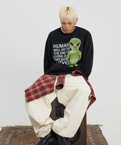 HOODHOOD(フッドフッド)の「【UNISEX】HOODHOOD/Ailen スローガンプルオーバー(Tシャツ/カットソー・レディース・ライトグレー/ブラック・LARGE/MEDIUM)」の13枚目の写真