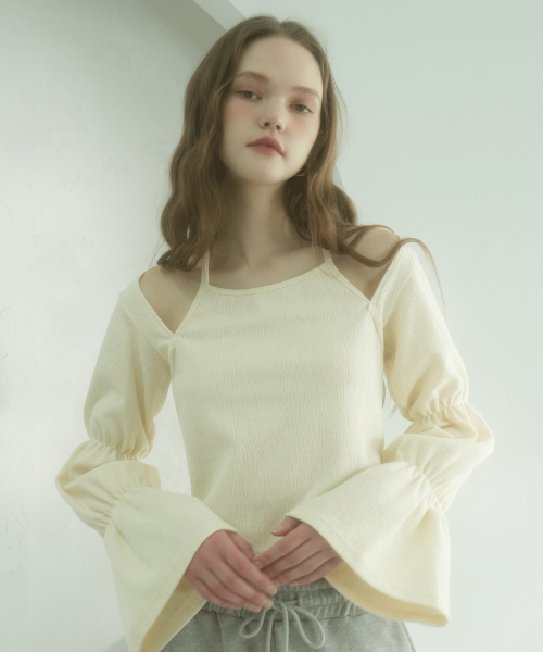 Vivacious(ビバシャス)の「Ele Doll Long Sleeve - 5COL(Tシャツ/カットソー・レディース・ベージュ/ピンク/スカイブルー/ブラック/アイボリー・FREE)」の10枚目の写真