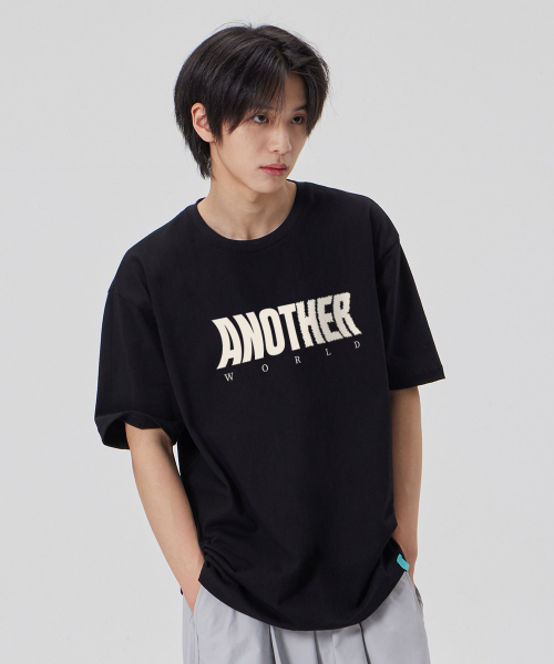 ASTRAL PROJECTION（アストラルプロジェクション）の「[アナザー]コットンルーズフィット半袖Tシャツ_ブラック（Tシャツ/カットソー・メンズ・その他・MEDIUM/LARGE/X-LARGE/XX-LARGE）」の2枚目の写真