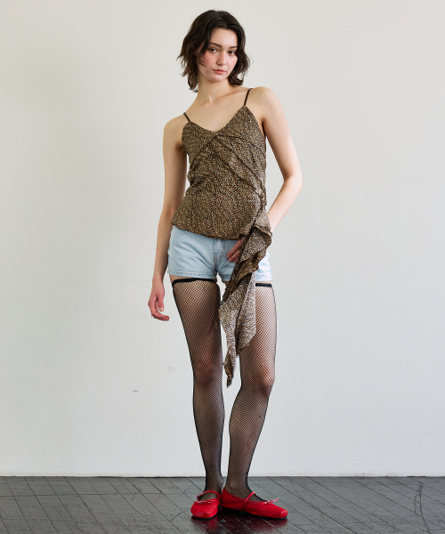 ARI(アリ)の「PEPPY MICRO DENIM SHORTS / SKY BLUE(デニムパンツ・レディース・スカイブルー・SMALL/MEDIUM)」の4枚目の写真