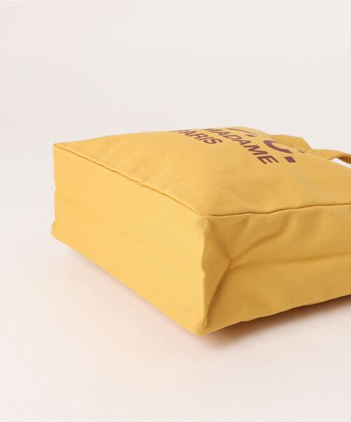 A.P.C.（アーペーセー）の「TOTE LOU RUE MADAME SMALL 2.0（トートバッグ・レディース・オレンジ系その他/ライトグレー/ベージュ・ONESIZE）」の5枚目の写真