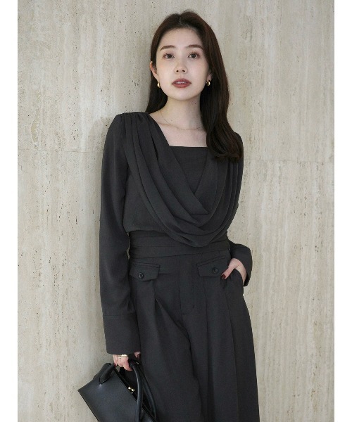 パウダーサテンドレープトップス（シャツ/ブラウス）｜anuans（ア