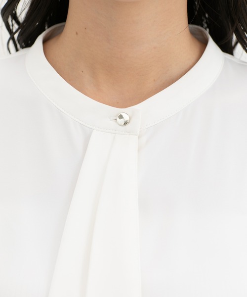 Honeys(ハニーズ)の「ボウタイブラウス(シャツ/ブラウス・レディース・ネイビー/ホワイト/ライトグレー/イエロー系その他/ピンク系その他・3L/L/LL/M/S)」の11枚目の写真