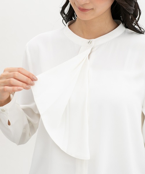 Honeys(ハニーズ)の「ボウタイブラウス(シャツ/ブラウス・レディース・ネイビー/ホワイト/ライトグレー/イエロー系その他/ピンク系その他・3L/L/LL/M/S)」の12枚目の写真