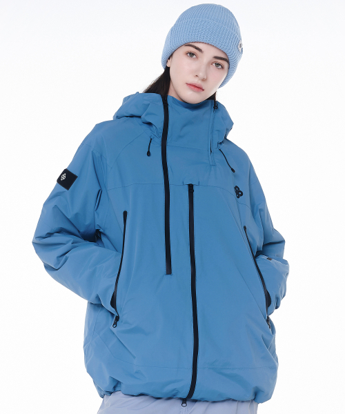 DOLL OUTERWEAR(ドラ アウターウェア)の「2425 リカ ボードウェア アノラックジャケット ブルー 男女共用(マウンテンパーカー・レディース・その他・SMALL/MEDIUM/LARGE/X-LARGE/X-SMALL)」の1枚目の写真