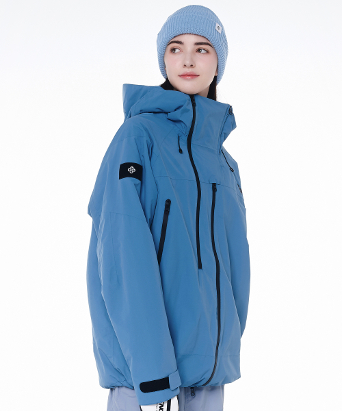 DOLL OUTERWEAR(ドラ アウターウェア)の「2425 リカ ボードウェア アノラックジャケット ブルー 男女共用(マウンテンパーカー・レディース・その他・SMALL/MEDIUM/LARGE/X-LARGE/X-SMALL)」の3枚目の写真