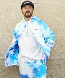 BACANCES ALL INCLUSIVE（バカンサスオールインクルーシブ）の「BLC ZIP TIE DYE HOODIE[ALEX LOGO]（パーカー）」