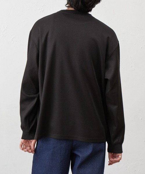 COLONY 2139(コロニートゥーワンスリーナイン)の「ハニカムクルーネックプルオーバー(Tシャツ/カットソー・メンズ・チャコールグレー/ブラック/ホワイト・MEDIUM/LARGE)」の14枚目の写真