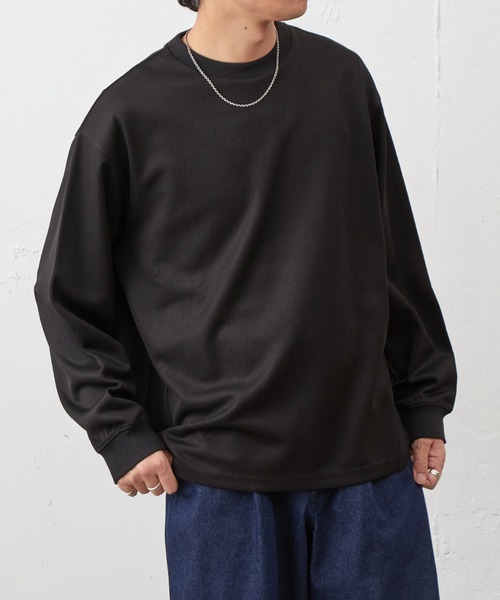 COLONY 2139(コロニートゥーワンスリーナイン)の「ハニカムクルーネックプルオーバー(Tシャツ/カットソー・メンズ・チャコールグレー/ブラック/ホワイト・MEDIUM/LARGE)」の15枚目の写真