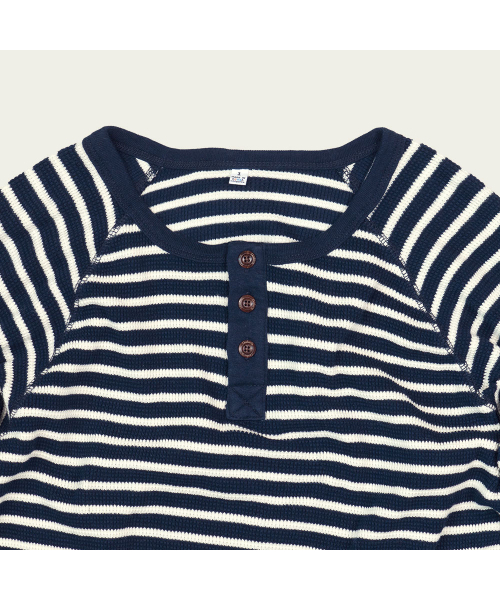 CHIQUITA（チキータ）の「ヘンリーネックスウェットシャツ（STワッフル）ネイビー243601TNV（Tシャツ/カットソー・レディース・その他・SMALL/MEDIUM）」の5枚目の写真