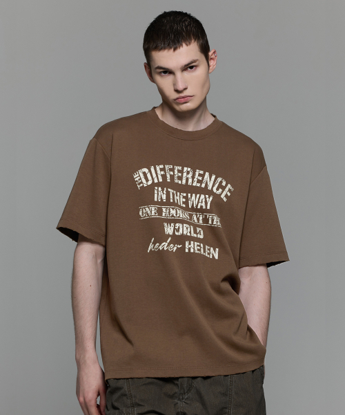 HEDER HELEN（ヘダーヘレン）の「Difference damage half-T brown（Tシャツ/カットソー・レディース・その他・SMALL/MEDIUM/LARGE）」の3枚目の写真