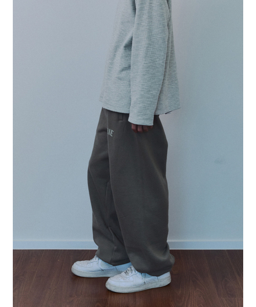 KIJUN MEN（キジュンメンズ）の「COTERIE Jogger Pants Khaki Beige（スウェットパンツ・メンズ・その他・MEDIUM/LARGE）」の3枚目の写真