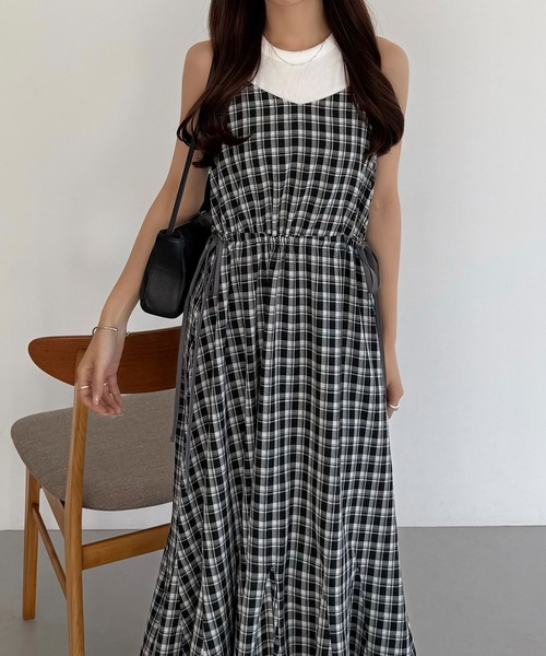 callautia(カラウティア)の「バイカラードロストリボンキャミワンピース(ワンピース・レディース・ブラック/ライトブルー/ネイビー・LARGE/MEDIUM/SMALL)」の6枚目の写真