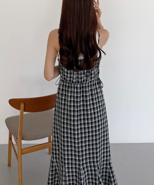 callautia(カラウティア)の「バイカラードロストリボンキャミワンピース(ワンピース・レディース・ブラック/ライトブルー/ネイビー・LARGE/MEDIUM/SMALL)」の9枚目の写真