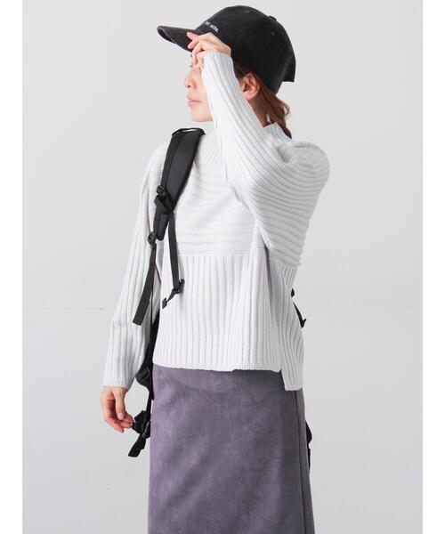 Lugnoncure（ルノンキュール）の「リブ切替ボトルネックニット（ニット/セーター・レディース・イエロー/グリーン/ブルー/グレー/ブラック・F）」の11枚目の写真