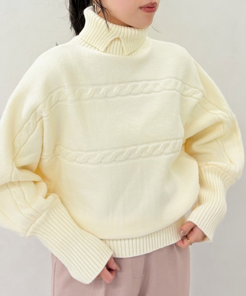 MISCH MASCH(ミッシュマッシュ)の「一部店舗限定 襟付きケーブルショート丈ニットプルオーバー(ニット/セーター・レディース・ホワイト/グレー・フリ-)」の3枚目の写真