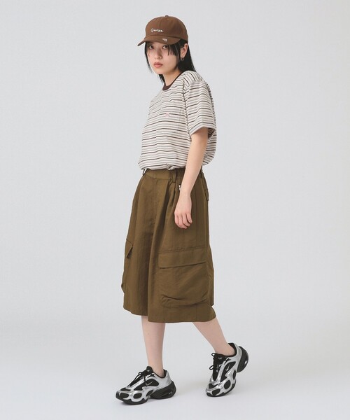 Ray BEAMS（レイビームス）の「DANTON / ストライプ ポケット Tシャツ    26SS 洗濯可 ロゴ ボーダー ドロップショルダー リラックス メンズライク ダントン レジャー（Tシャツ/カットソー・レディース・チャコールグレー/ブラウン/ホワイト・MEDIUM/SMALL）」の10枚目の写真
