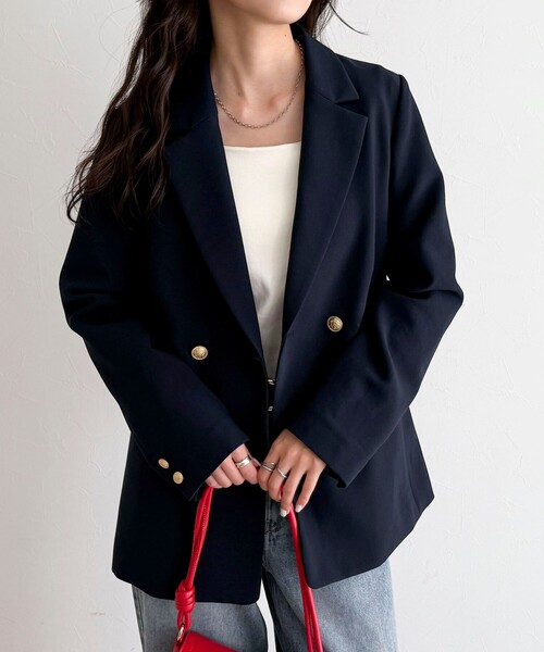 fredy emue（フレディエミュ）の「【3サイズ展開/オンオフ使える】ダブルブレストジャケット（テーラードジャケット・レディース・ネイビー/ベージュ・34/38/36）」の14枚目の写真