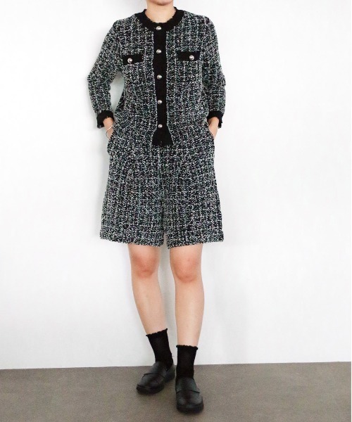 Marilyn Moon(マリリンムーン)の「tweed knit fringe jacket(ノーカラージャケット・レディース・ホワイト/ブラック・FREE)」の18枚目の写真