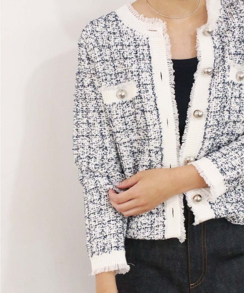 Marilyn Moon(マリリンムーン)の「tweed knit fringe jacket(ノーカラージャケット・レディース・ホワイト/ブラック・FREE)」の21枚目の写真