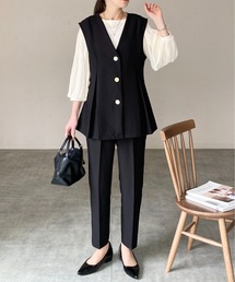 She's Closet（シーズクローゼット）の「ペプラムＶネック金ボタンベスト＆ロングタックワイドパンツスーツセットアップ（スーツセット）」