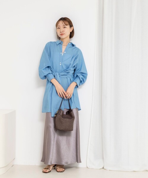 NOLLEY’S(ノーリーズ)の「ウォッシャブルウエストリボン2WAYロングシャツ(シャツ/ブラウス・レディース・オフホワイト/ピンク/ライトブルー・38)」の17枚目の写真