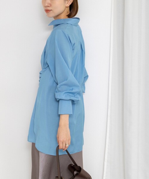 NOLLEY’S(ノーリーズ)の「ウォッシャブルウエストリボン2WAYロングシャツ(シャツ/ブラウス・レディース・オフホワイト/ピンク/ライトブルー・38)」の20枚目の写真
